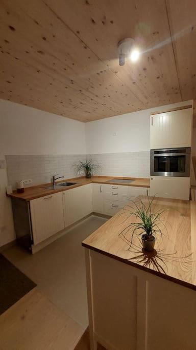 Ferienwohnung Stern Unterthingau Esterno foto